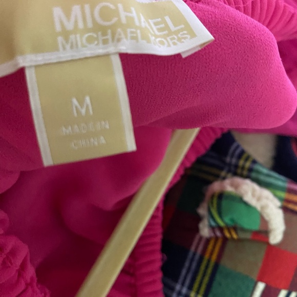 Michael Kors Bright sheer Fuschia material with butterflies women blouse Sz M - Picture 3 of 5